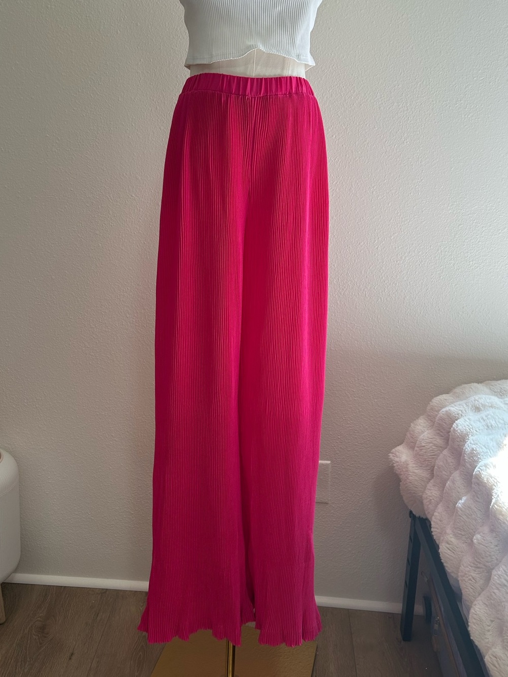 PrettyLittleThing Pink Wide Leg Pants